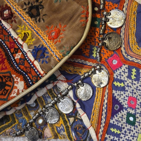 Super Boho Anthropologie Clutch - Picture 3 of 11